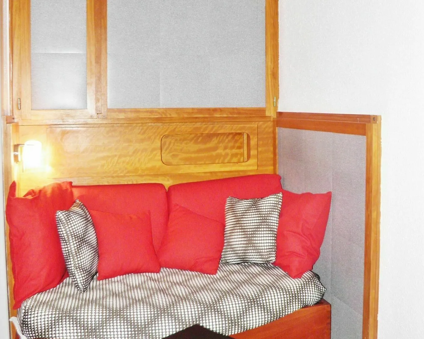 Studio On The French Riviera With Balcony, 150M From The Beach! イエール 0*,